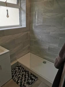 Top Tips for Maximising Small Bathroom Spaces